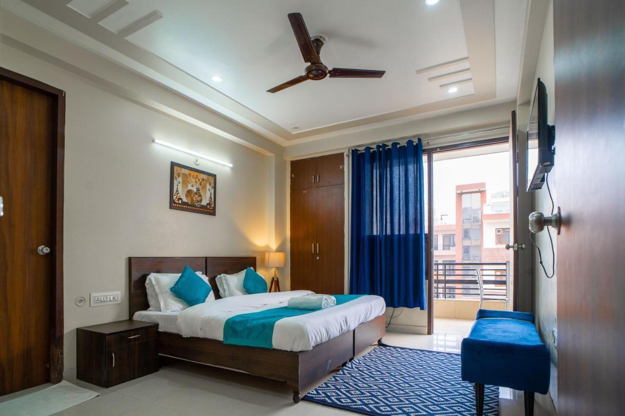The Lodgers 2 Bhk Serviced Apartment Infront Of Artemis Hospital Gurgaon Buitenkant foto