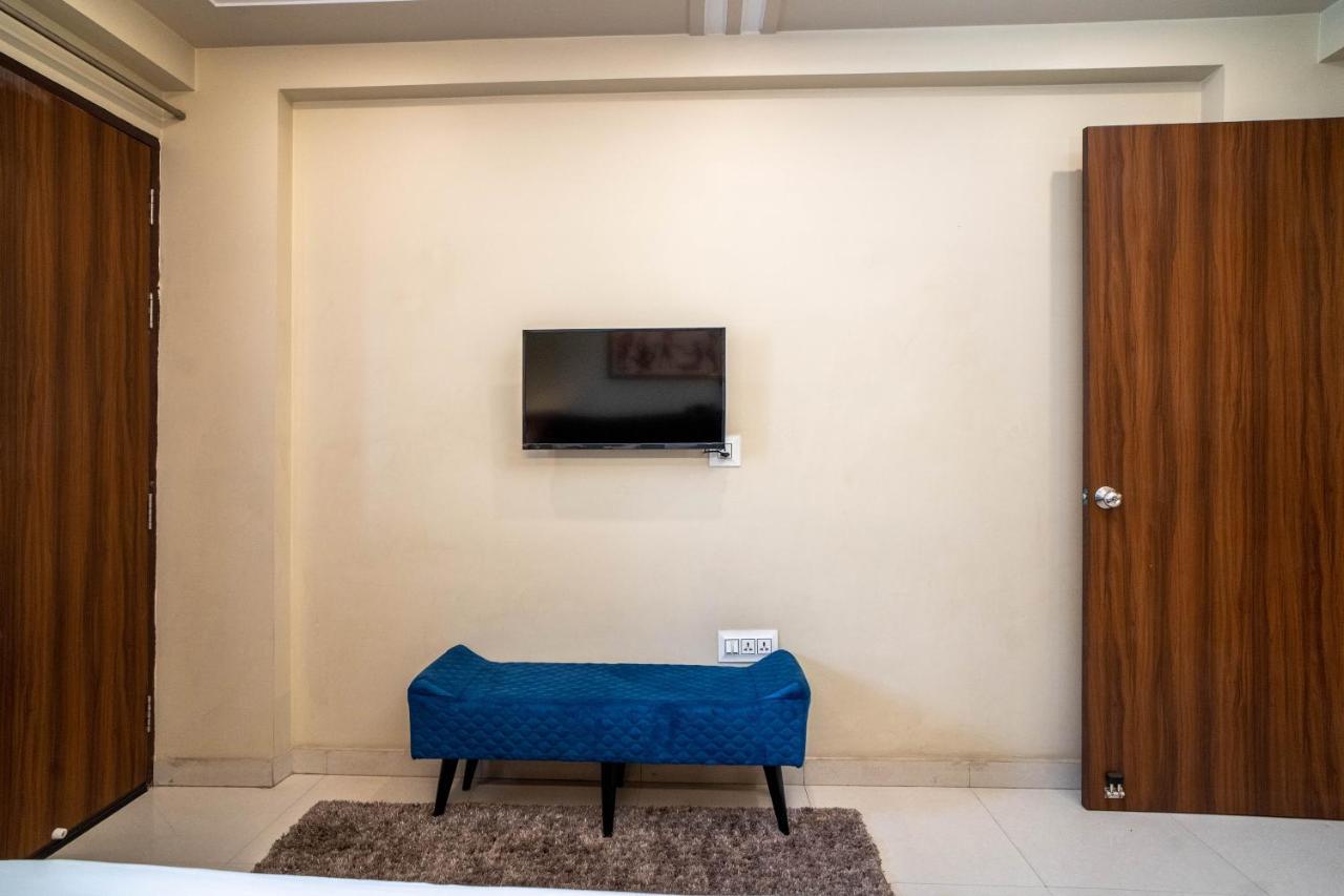 The Lodgers 2 Bhk Serviced Apartment Infront Of Artemis Hospital Gurgaon Buitenkant foto