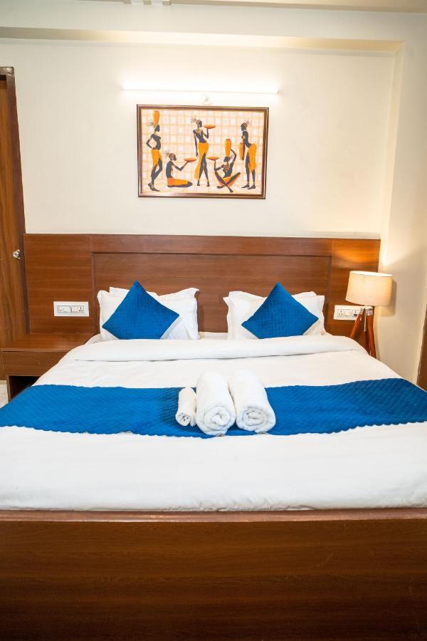 The Lodgers 2 Bhk Serviced Apartment Infront Of Artemis Hospital Gurgaon Buitenkant foto