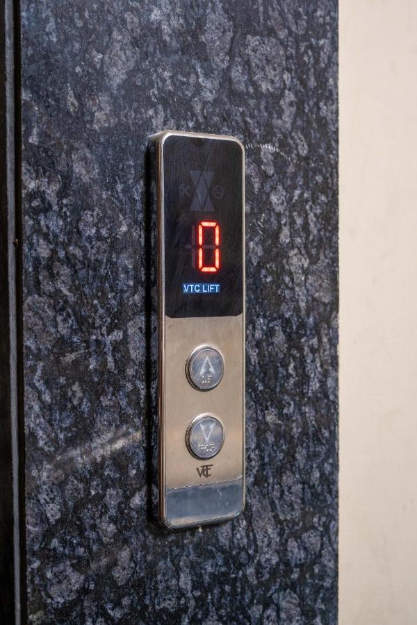 The Lodgers 2 Bhk Serviced Apartment Infront Of Artemis Hospital Gurgaon Buitenkant foto
