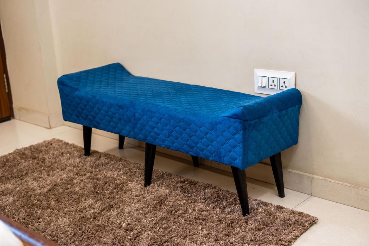 The Lodgers 2 Bhk Serviced Apartment Infront Of Artemis Hospital Gurgaon Buitenkant foto